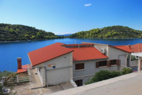 Apartments by the sea Karbuni, Korcula - 9308